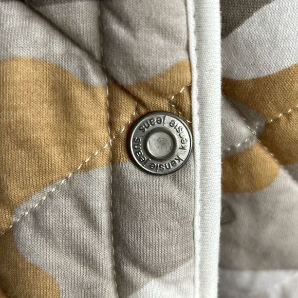 Kenzie Quilted Camouflage Shacket Large - Picture 3 of 6